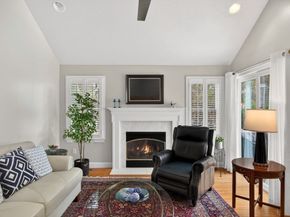 5 Sampson Commons 5, Plymouth MA 02360