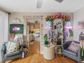 11 Harmony Ln, Framingham MA 01702