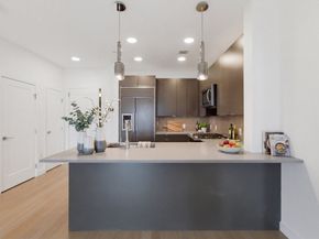 65 Lewis St PH12, Boston MA 02128