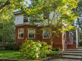 105 Babcock St, Brookline MA 02446