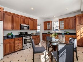105 Babcock St, Brookline MA 02446