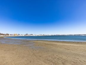 130 Coleridge St 6, Boston MA 02128