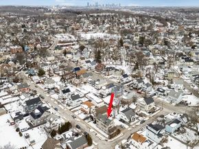 15 Hillock St. 2., Boston MA 02131