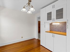 15 Hillock St. 2., Boston MA 02131