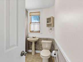 15 Hillock St. 2., Boston MA 02131