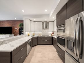 28 Atlantic Avenue 638, Boston MA 02110