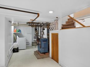 10 W Elm Ave, Quincy MA 02170