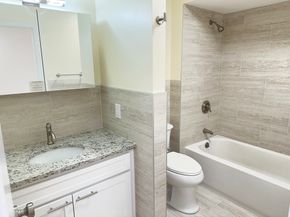 1004 Paradise Rd 1K, Swampscott MA 01907