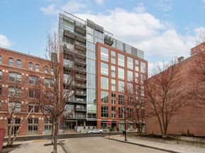 25 Channel Center St 212, Boston MA 02210