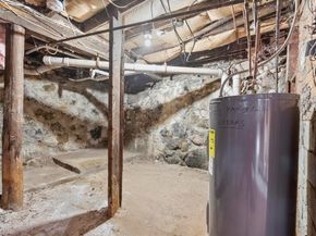 7-11 Gibbs Ct, Waltham MA 02452