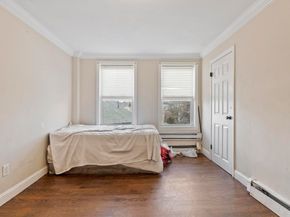 7-11 Gibbs Ct, Waltham MA 02452