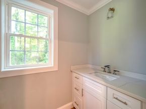 27 Valley Road, Holbrook MA 02343