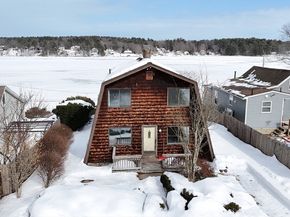 21-22 Beach Drive, West Brookfield MA 01585