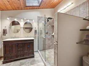 1023 North Woodstock Rd, Southbridge MA 01550