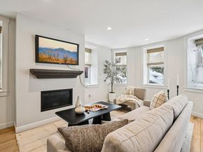 10 Wakefield Ave B, Wakefield MA 01880