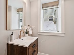 10 Wakefield Ave B, Wakefield MA 01880