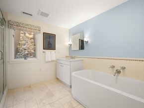 24 Trailside, Weston MA 02493