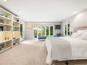 24 Trailside, Weston MA 02493