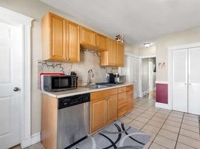 31 Weston St 2, Waltham MA 02453