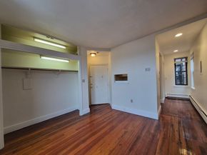 57 Charter Street 4A, Boston MA 02113