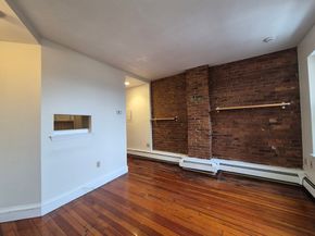 57 Charter Street 4A, Boston MA 02113