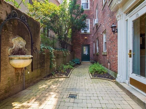 16 Chauncy 53, Cambridge MA 02138