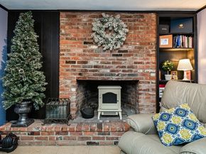 32 Doncaster Circle, Lynnfield MA 01940