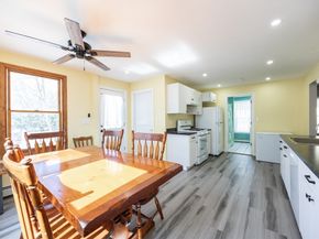 7 Pearl St, Waltham MA 02453