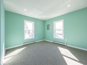 7 Pearl St, Waltham MA 02453