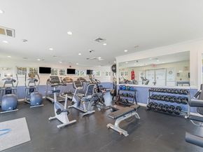 10 Seaport Dr 2311, Quincy MA 02171