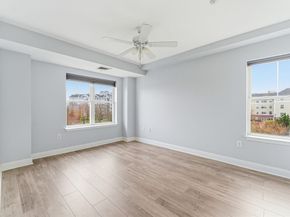10 Seaport Dr 2311, Quincy MA 02171