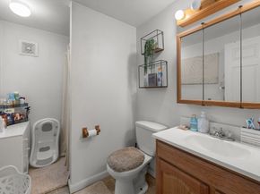 4 Mather Dr, Wareham MA 02571