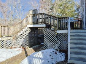 4 Mather Dr, Wareham MA 02571