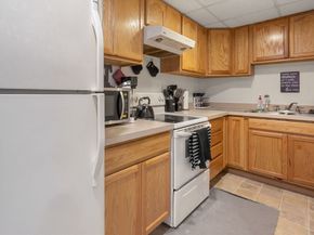 4 Mather Dr, Wareham MA 02571