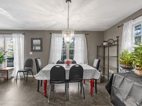 4 Mather Dr, Wareham MA 02571