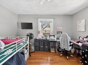 24 Mague Ave 24, Newton MA 02465