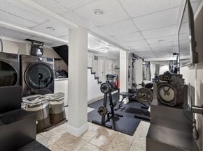 24 Mague Ave 24, Newton MA 02465