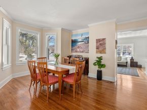 103 Oak St, Reading MA 01867