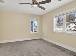 17 Trailside Terrace 17, Marlborough MA 01752