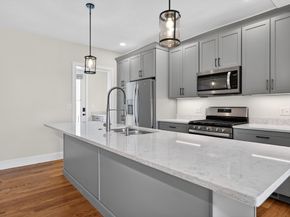 17 Trailside Terrace 17, Marlborough MA 01752