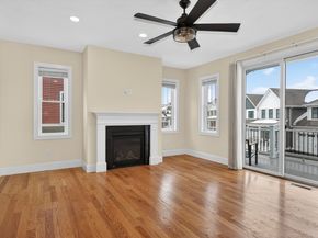 17 Trailside Terrace 17, Marlborough MA 01752