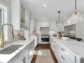 16 Oak Street, Wellesley MA 02482