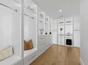 40 Foxcroft Rd, Winchester MA 01890