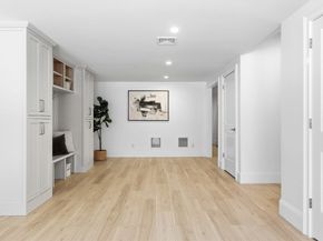 40 Foxcroft Rd, Winchester MA 01890