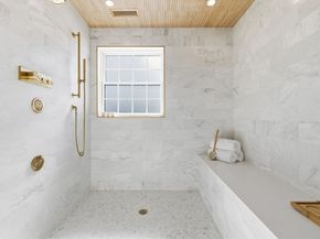 40 Foxcroft Rd, Winchester MA 01890