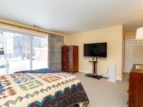 22 N Stone Mill Dr 1111, Dedham MA 02026