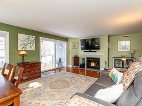 22 N Stone Mill Dr 1111, Dedham MA 02026