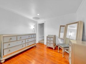 56 Park St, Hudson MA 01749