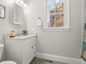 32 Stedman 32, Boston MA 02130