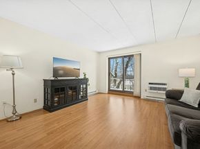 65 Commons Drive 506, Shrewsbury MA 01545